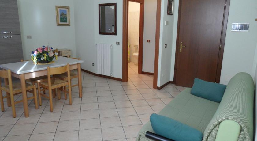 Casa Vacanze Touring Verbania Exteriér fotografie